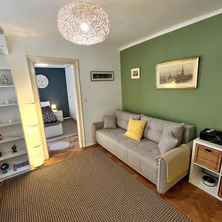 Apartment Passage Inn Загреб Экстерьер фото